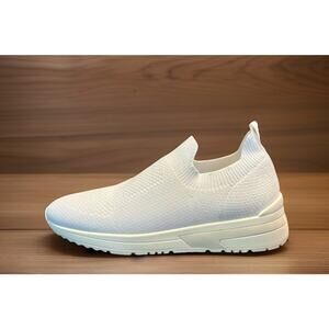 NEW Urban Sport By J/SLIDES Golic White Knit Sneakers Slip On NIB Women’s Sz 9M